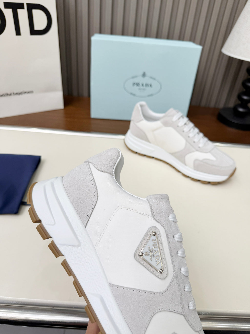 Z2P36P62 Popular high-quality leather Shoes