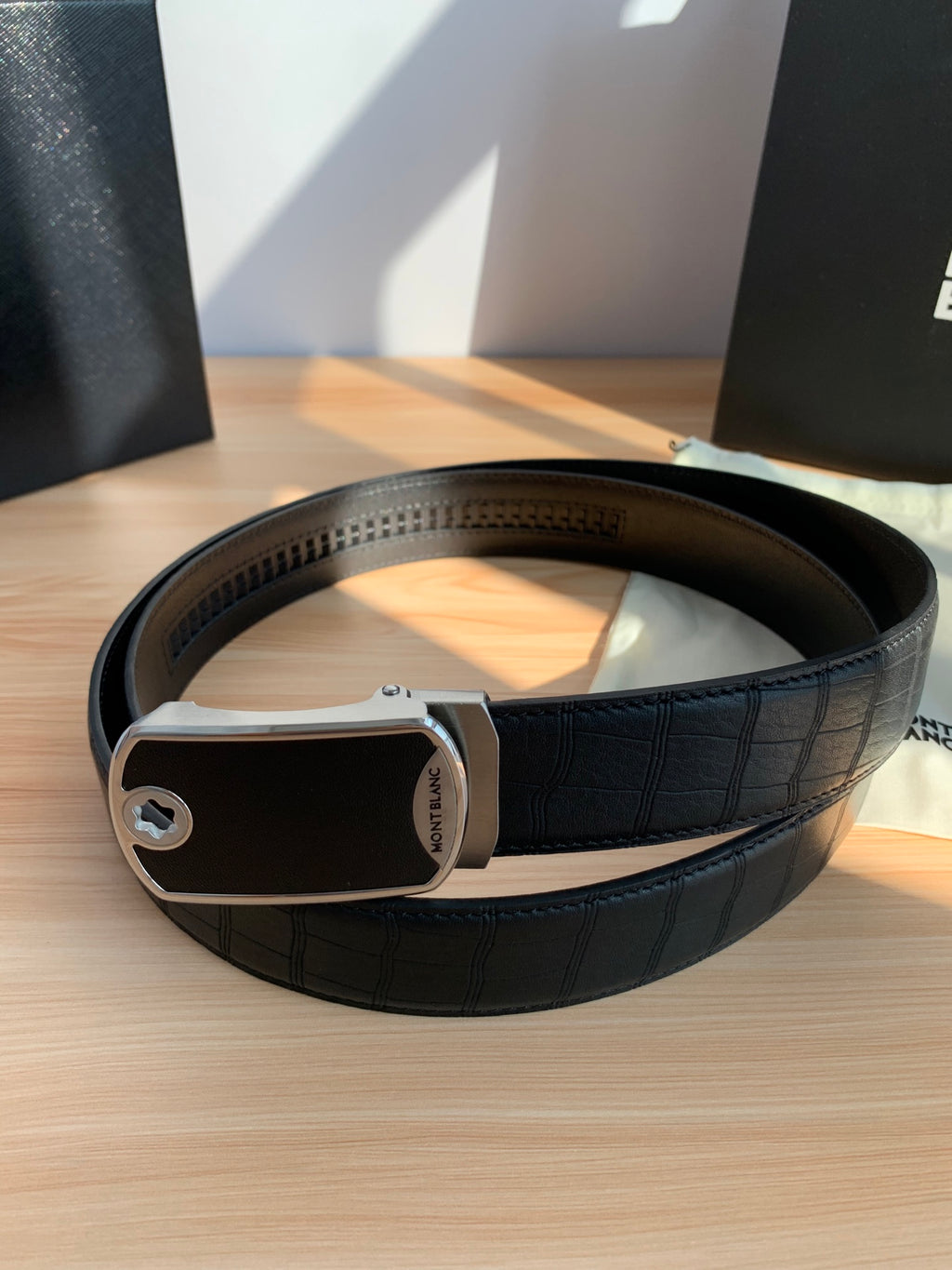 P1P36A26 Popular High quality belt With full package
