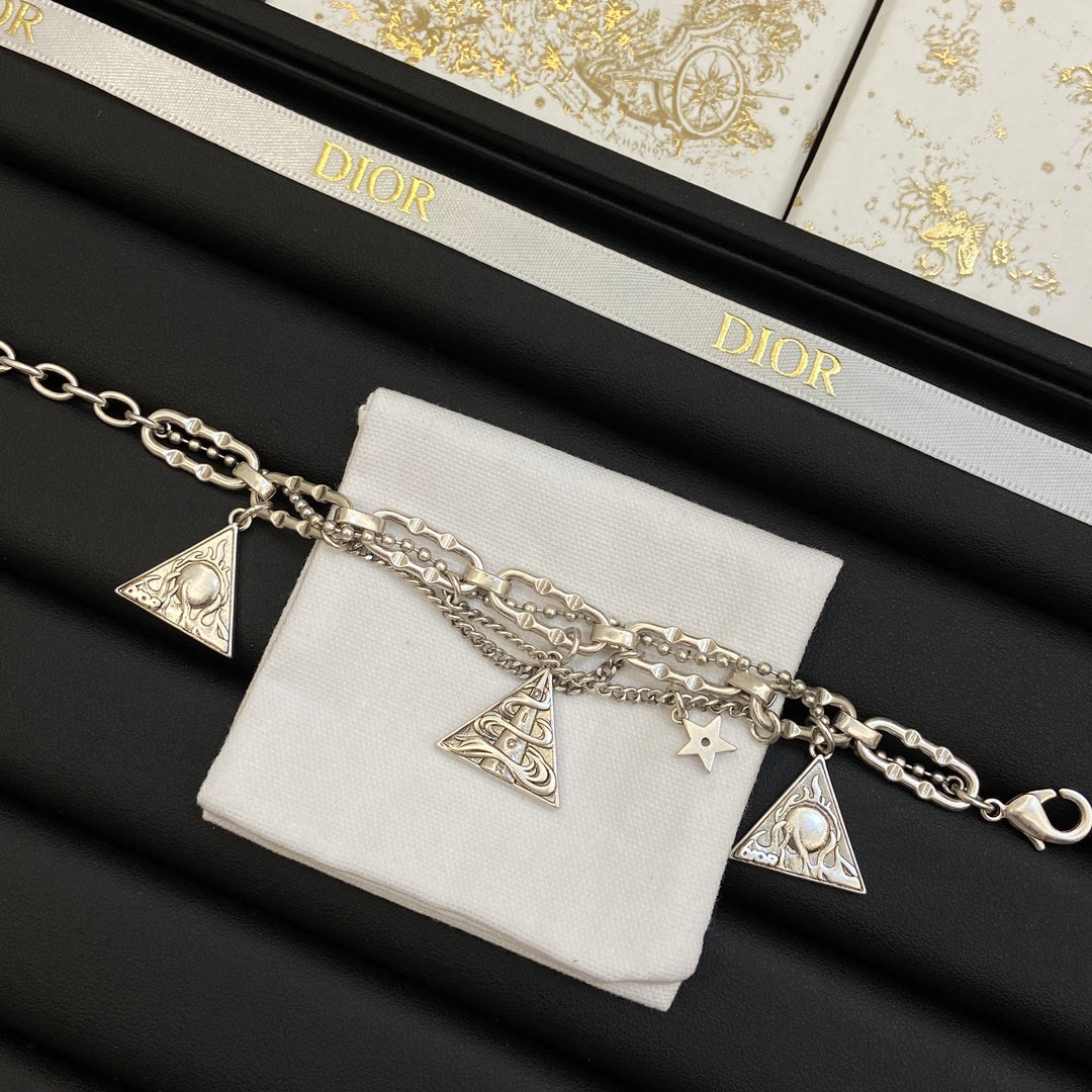 X1Q85D295X Popular Necklaces.Bracelet. Earrings