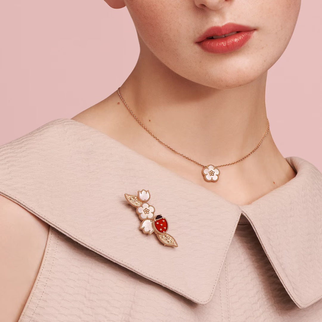X5Z55VA66X Popular Brooch