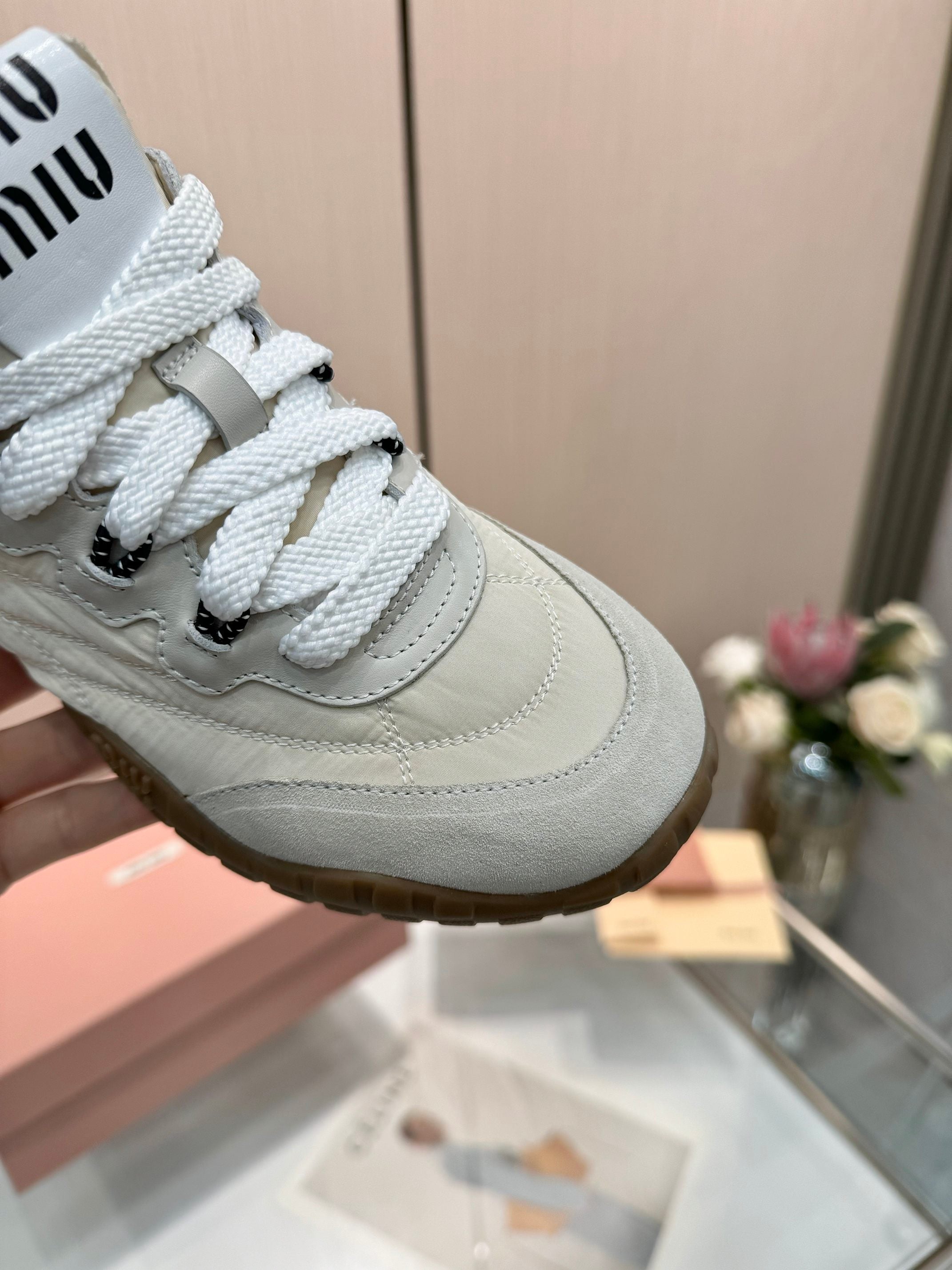 Z2Q95A18 Popular high-quality shoes
