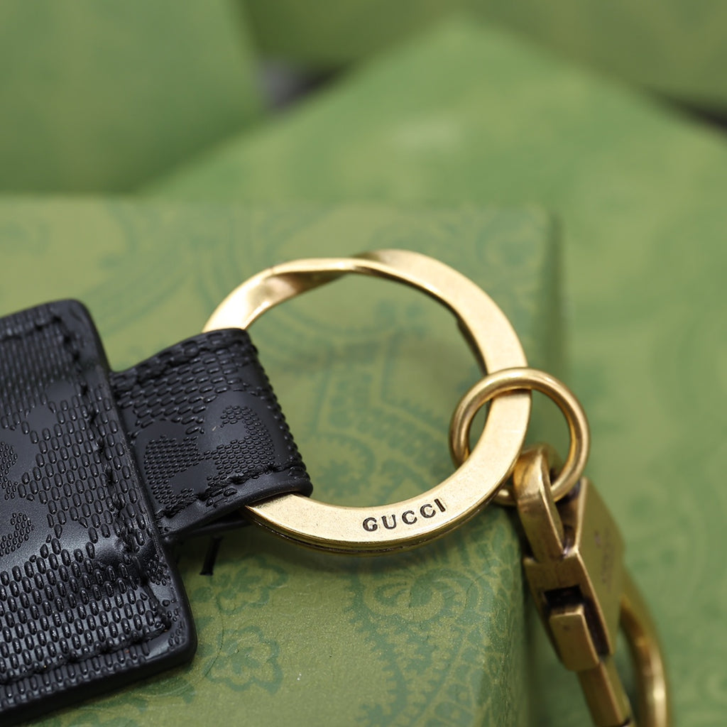 A1Z105B102 Popular bag 's charms accessories