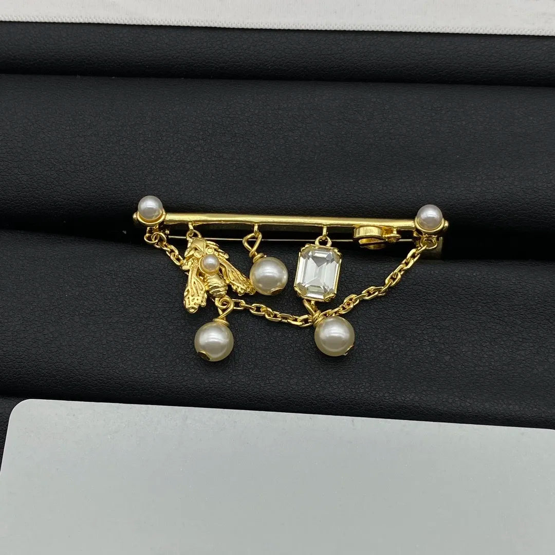 X1ZD1072   Popular Brooch