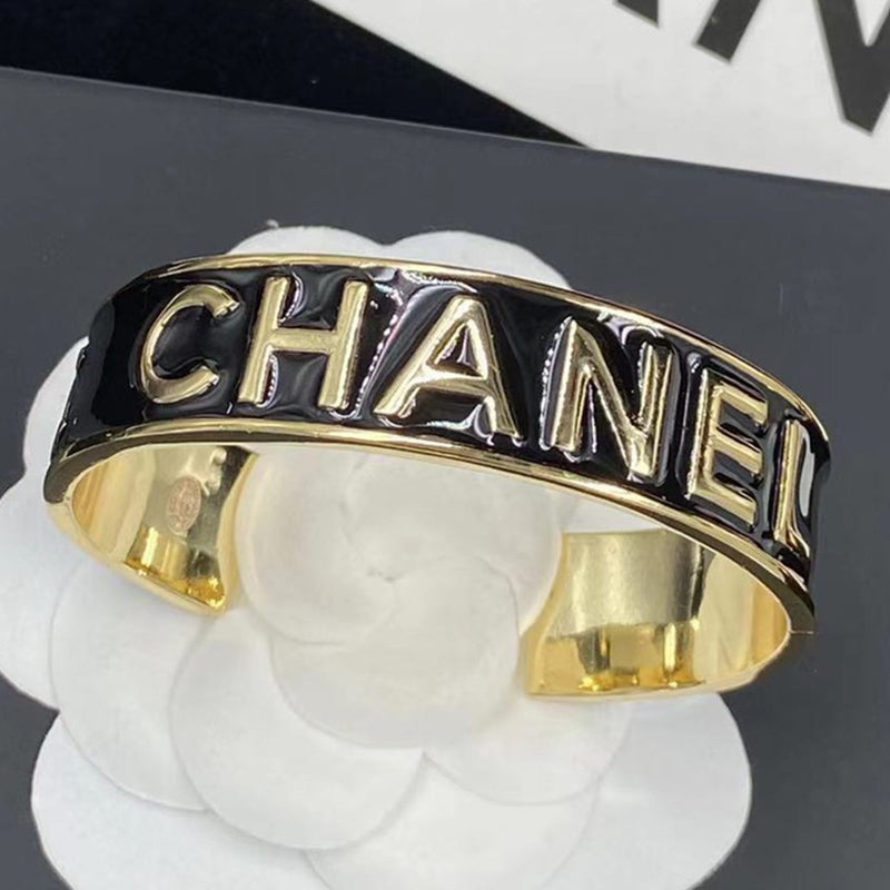 X1B62C189K  Popular Bracelets