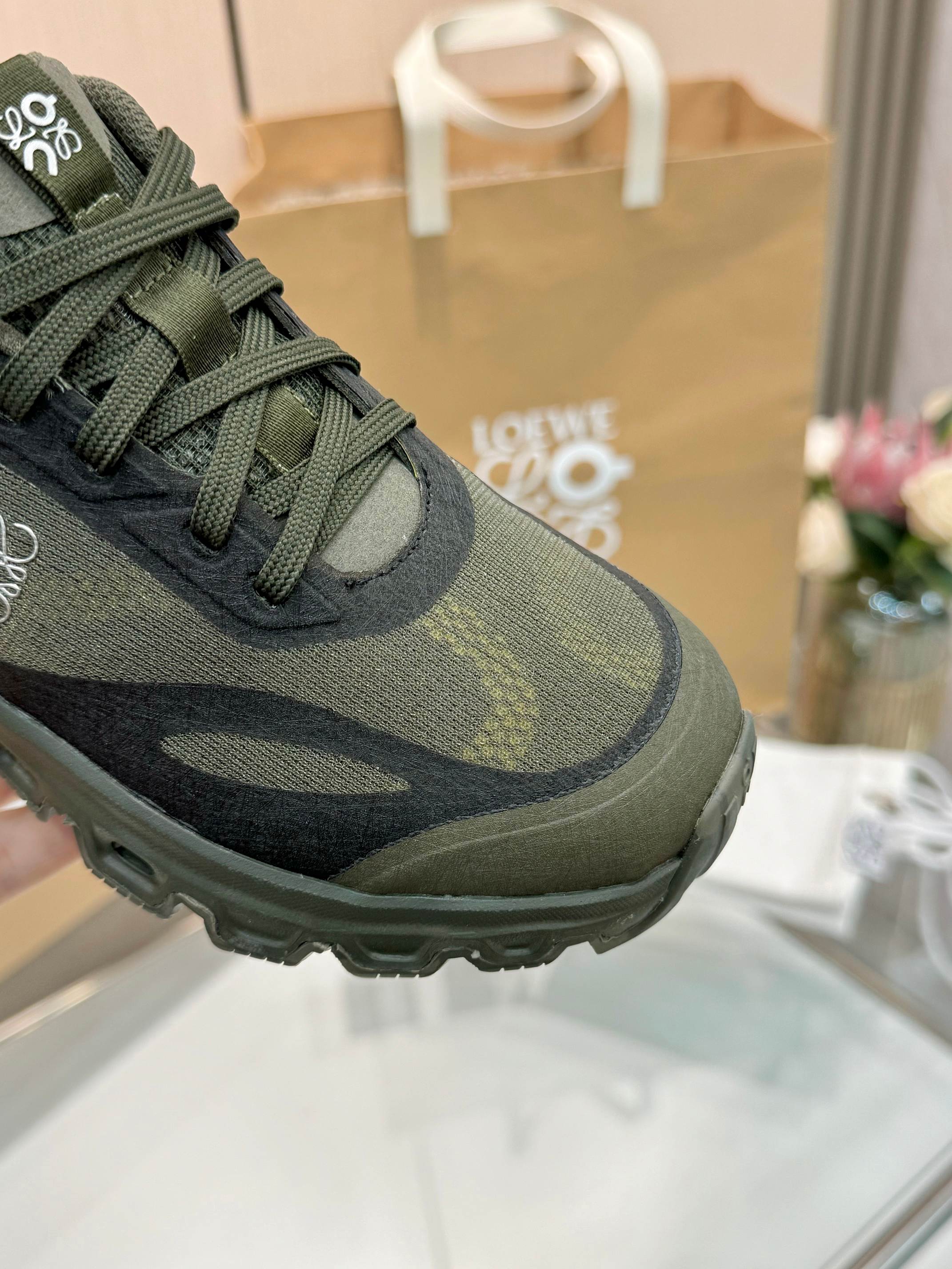 Z2Q95A181  Popular high-quality Shoes