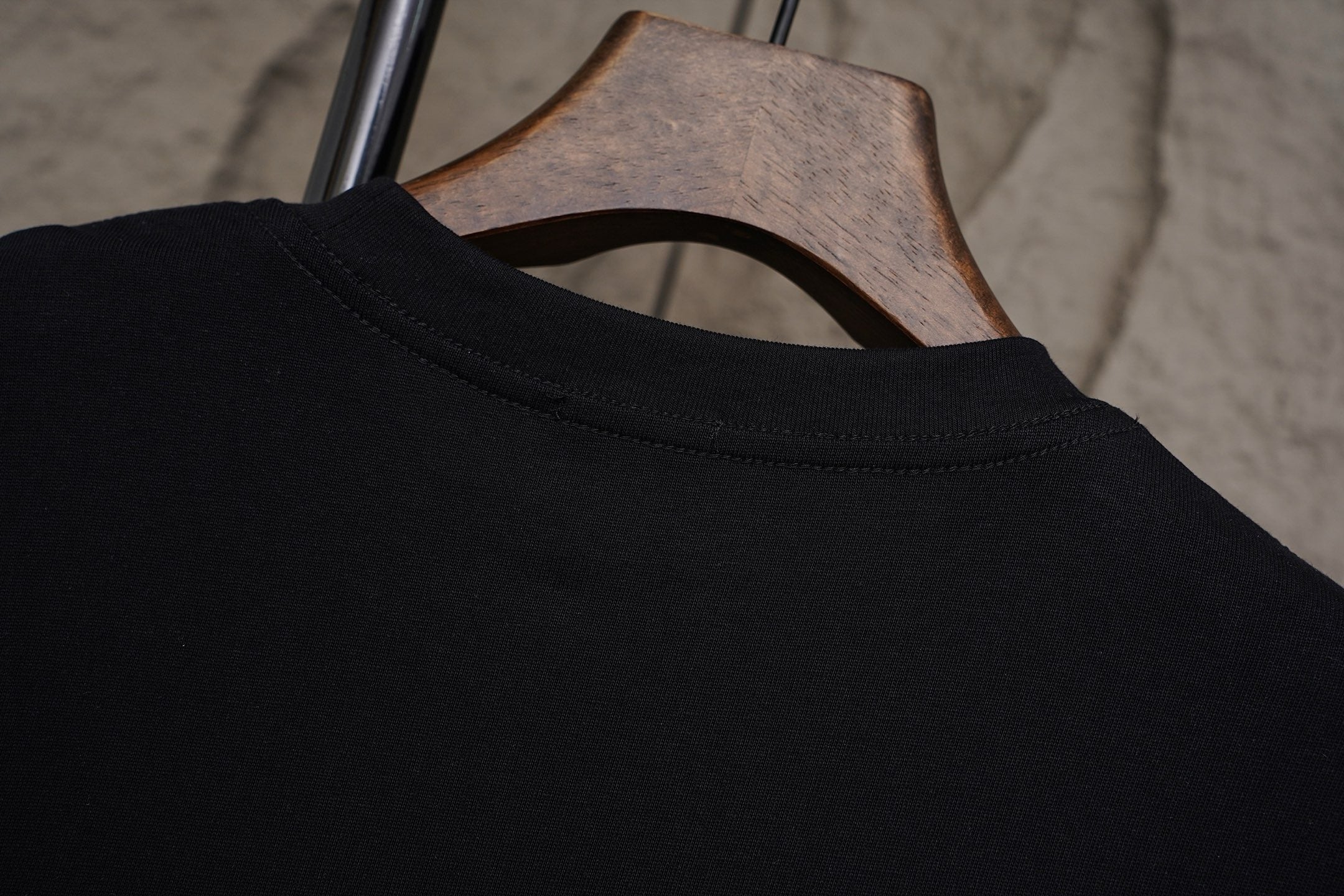 U1R76D16 Popular T-shirts