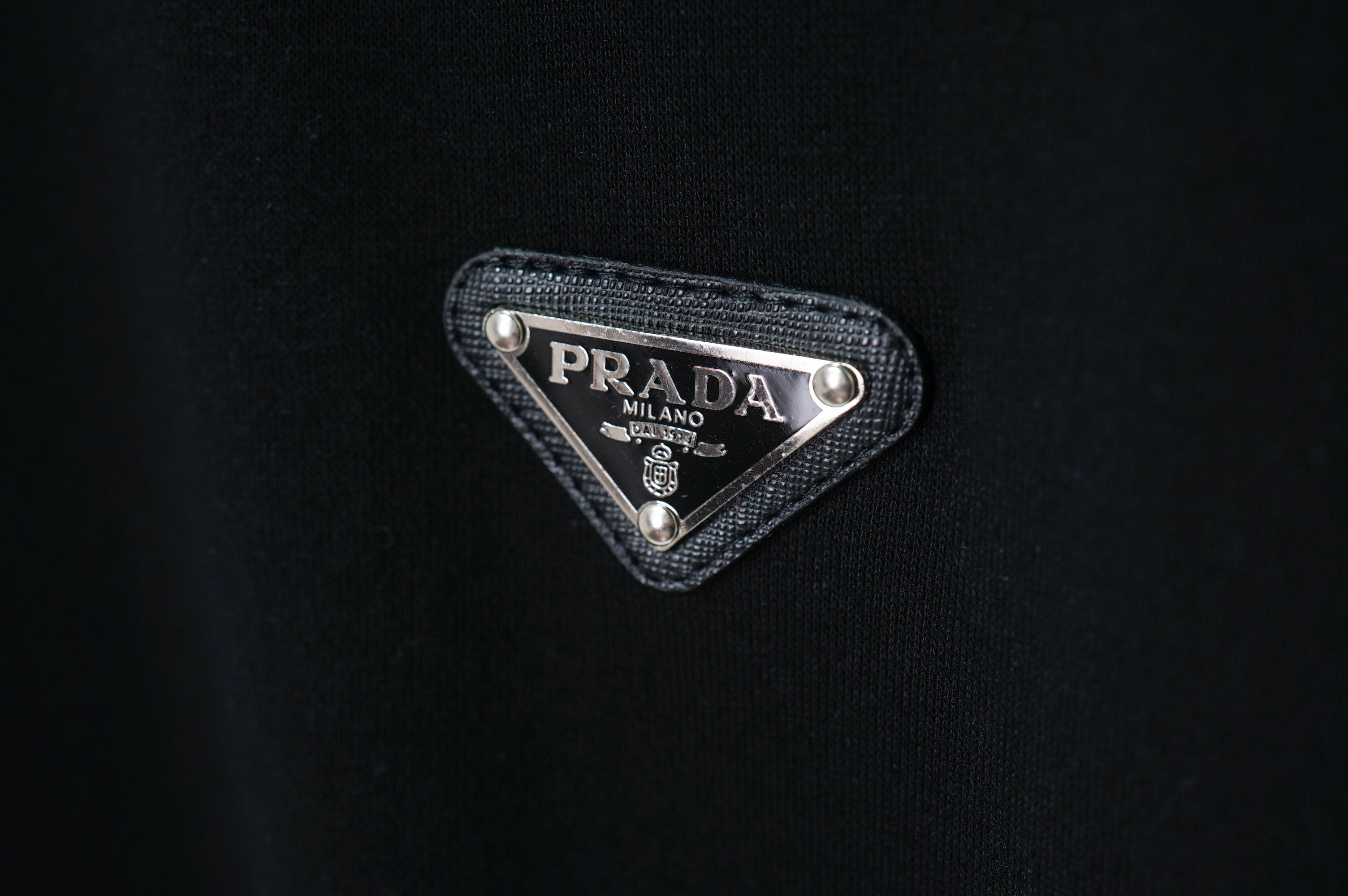 U1Z85PD131 Popular Sweaters