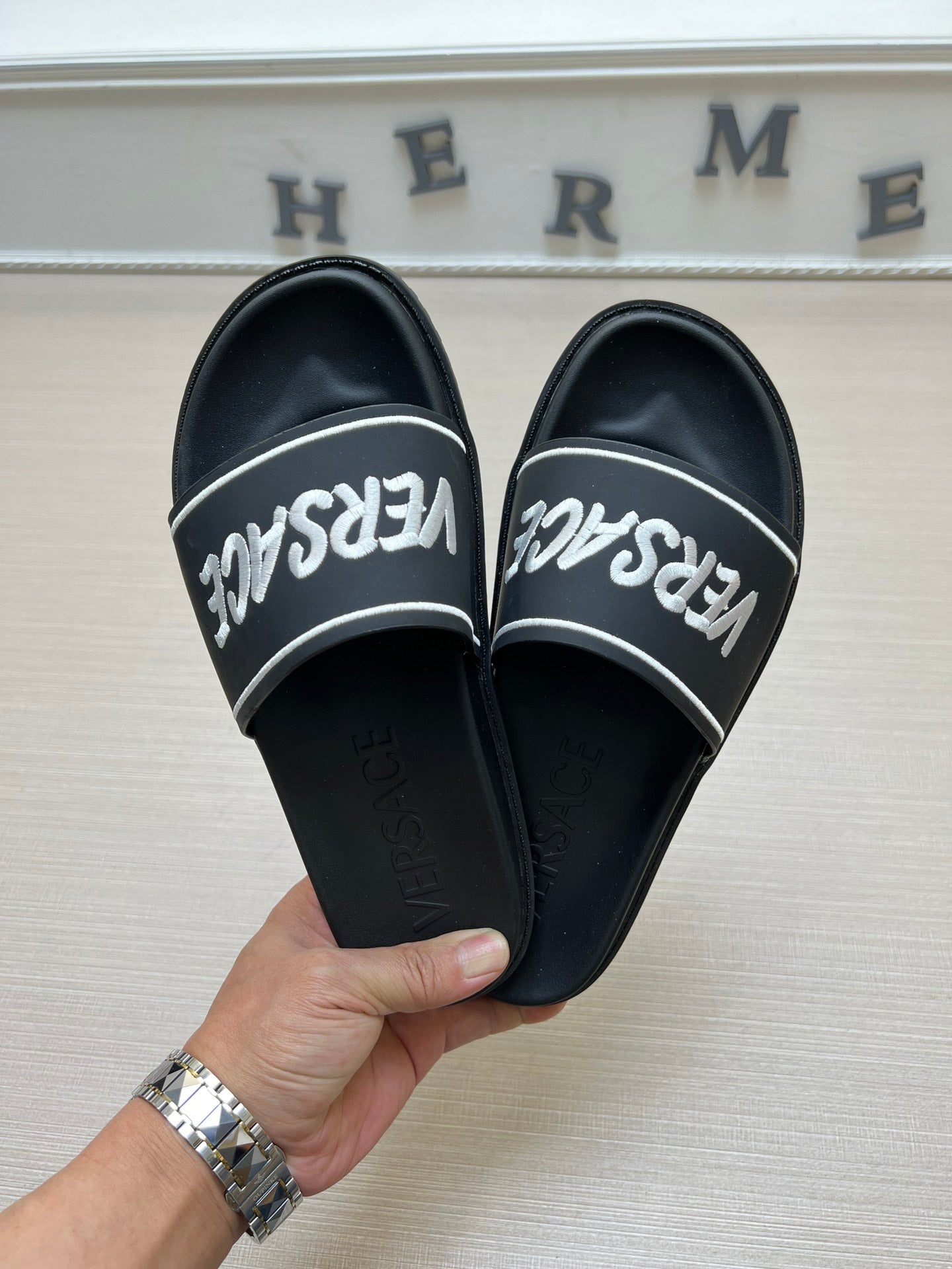 Z5ZV54 Popular slippers