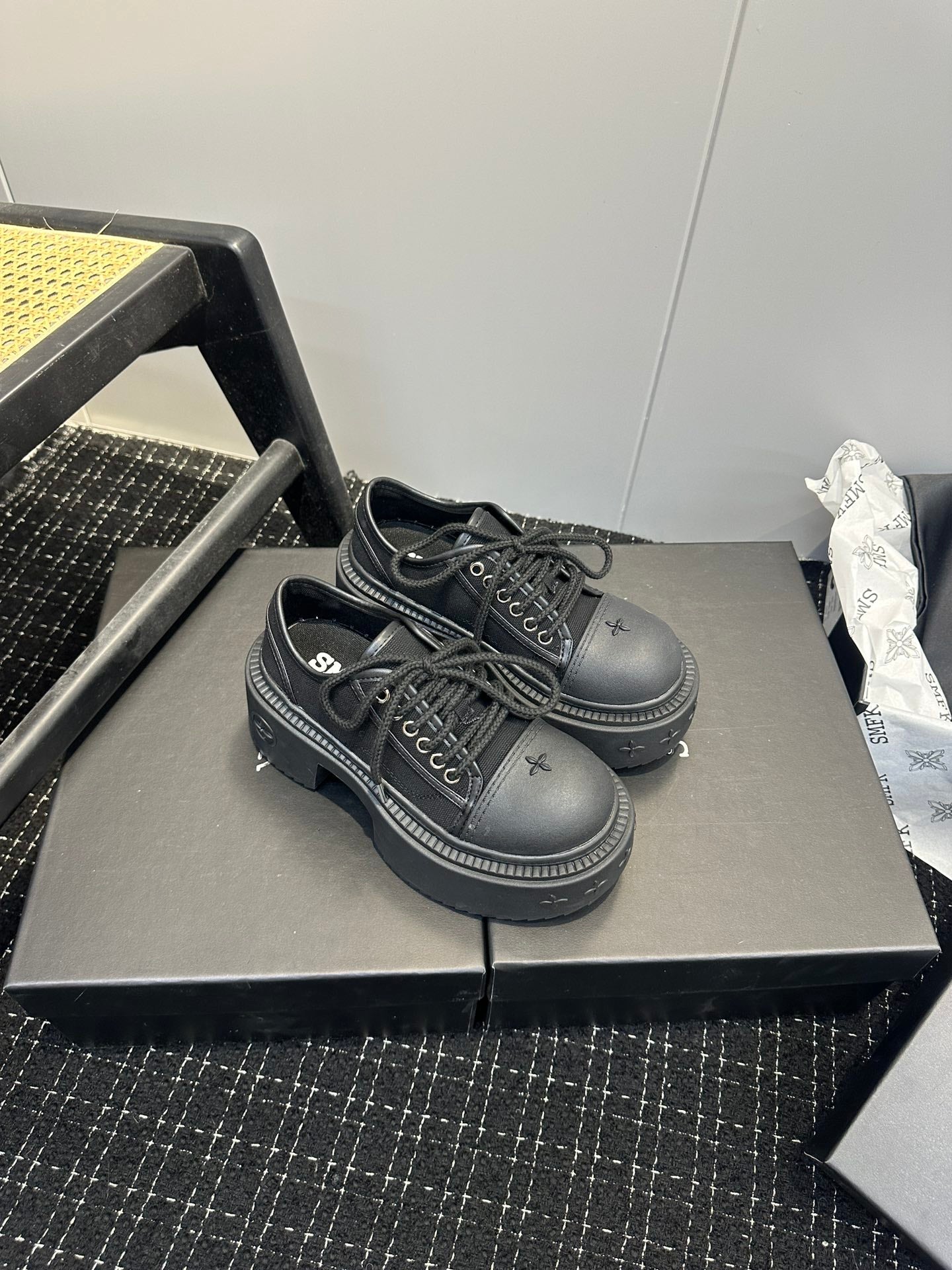 Z1Q105A343 Popular  Shoes