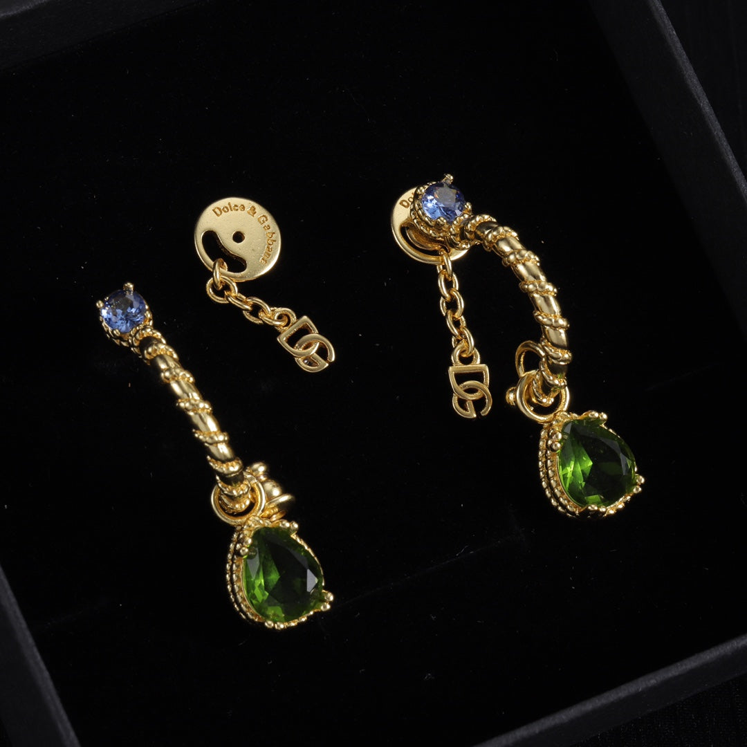 X1Z95A62E Popular Earrings