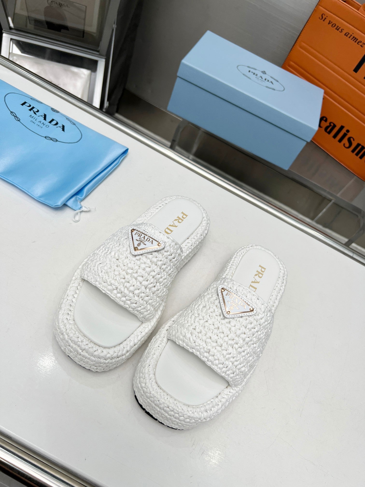 Z1ZPD27 Popular slippers
