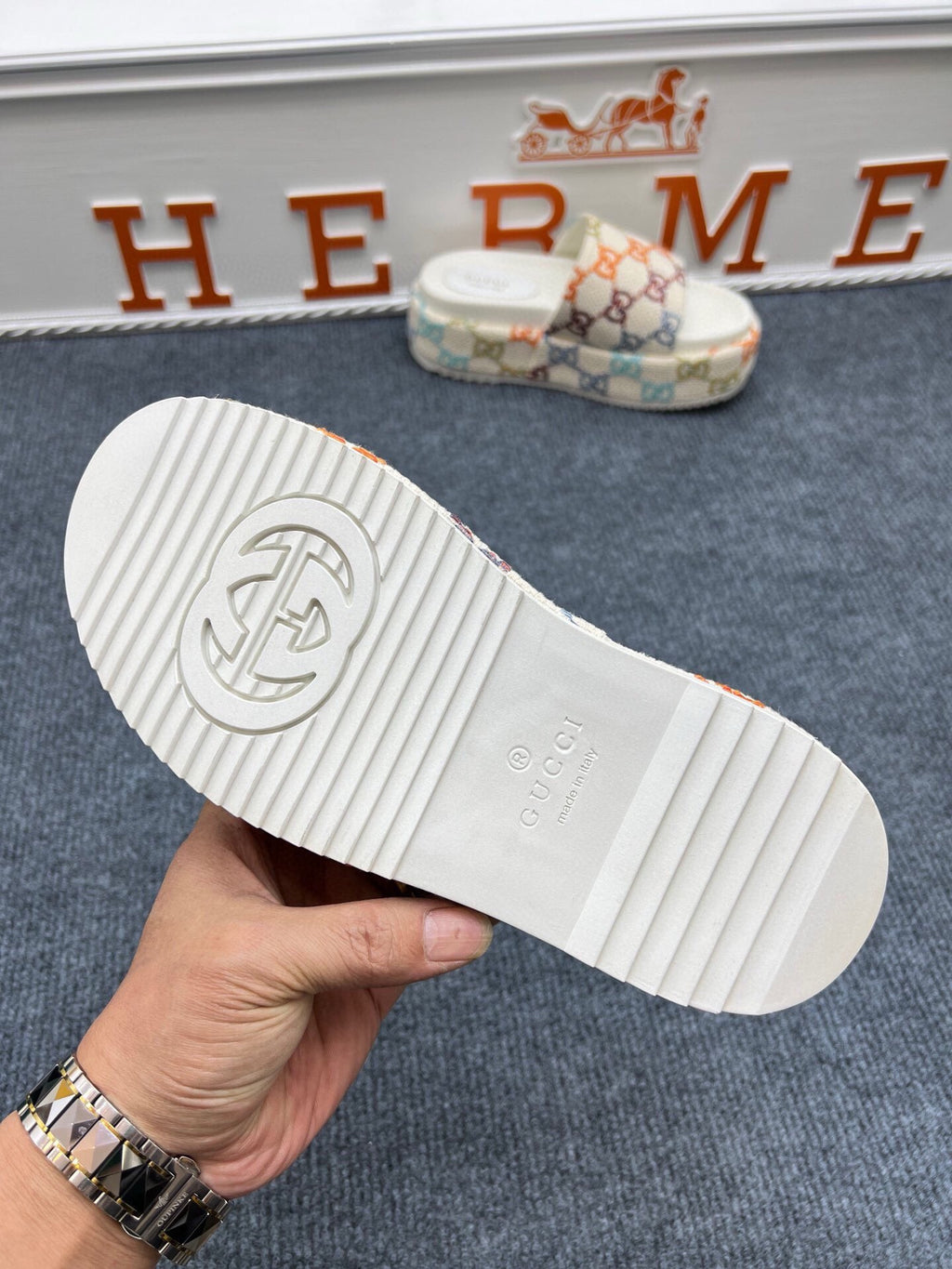 Z5ZB122 Popular slippers  Sole thickness 5.5cm