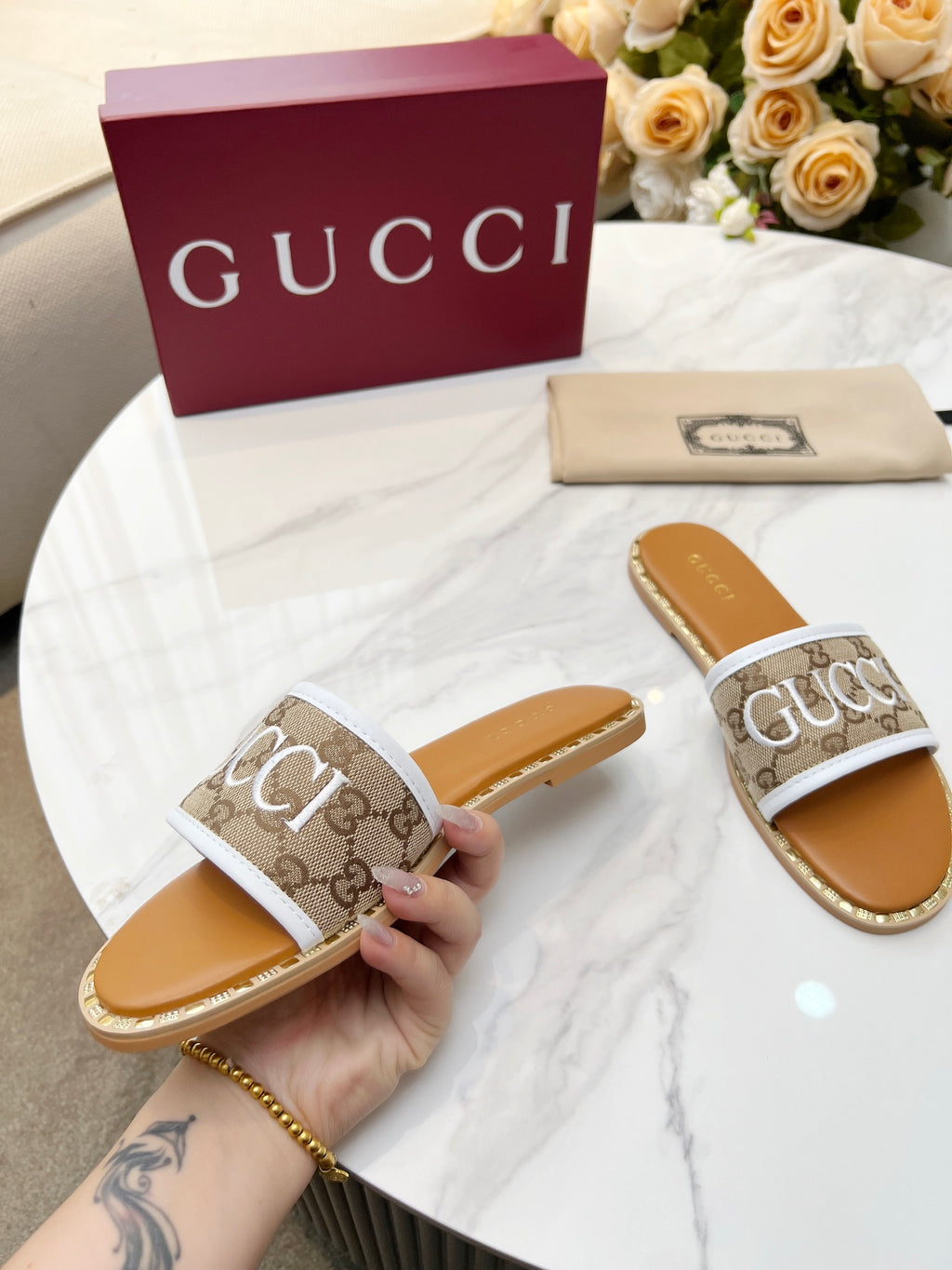 Z2Q55B29 Popular high-quality  Shoes