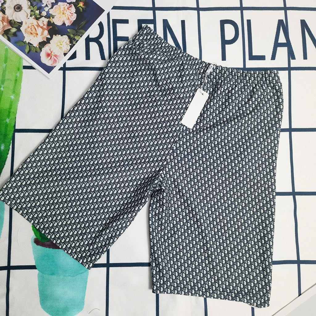 Y1R56D6 Popular couple's swimwear