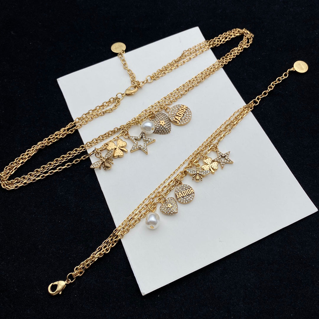 X1Q85D8X Popular Necklace . Bracelets . Earrings