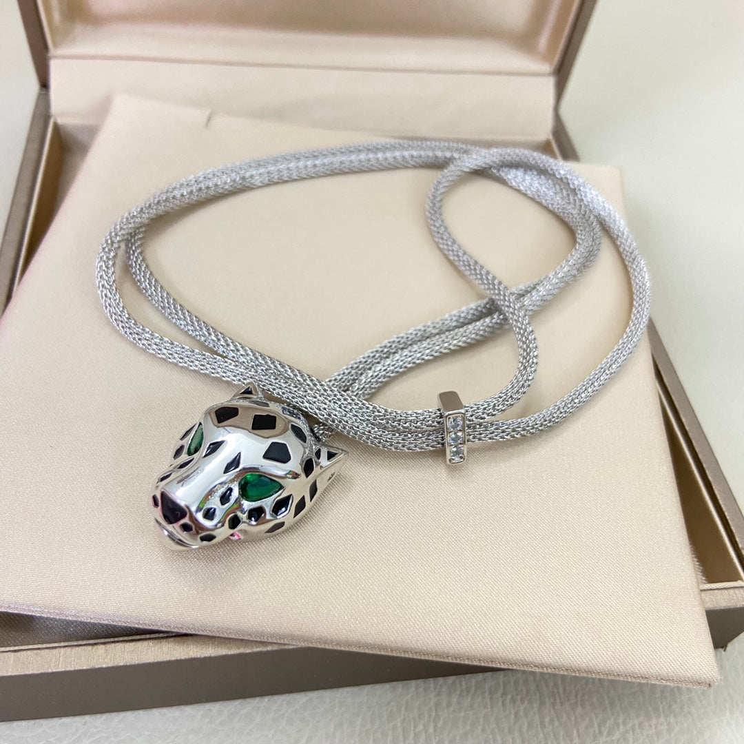 X1Q85K178X Popular Necklace