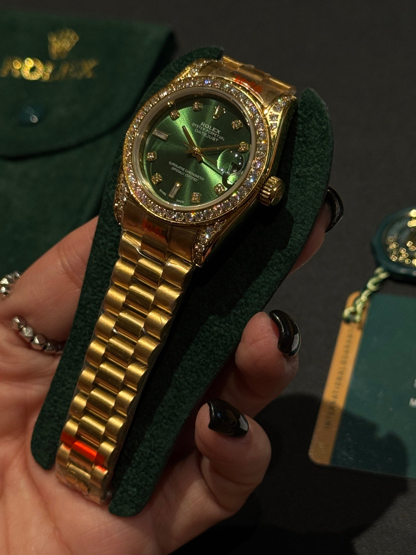 L1R36L15 Popular Watches