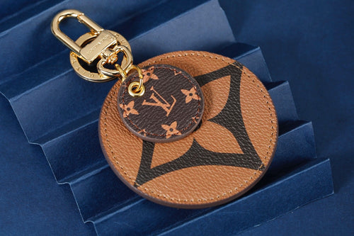A1Q95E7 Popular bag 's charms accessories