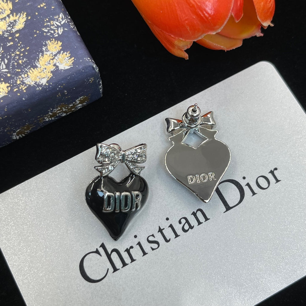 X1Z94D772E Popular  Earrings