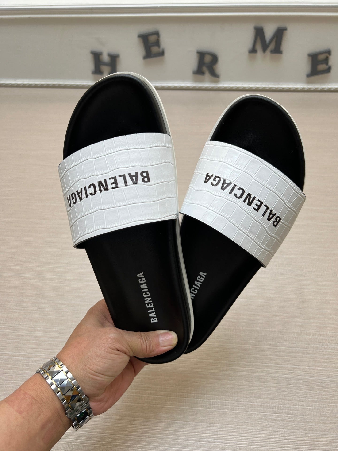 Z5ZJ99 Popular slippers