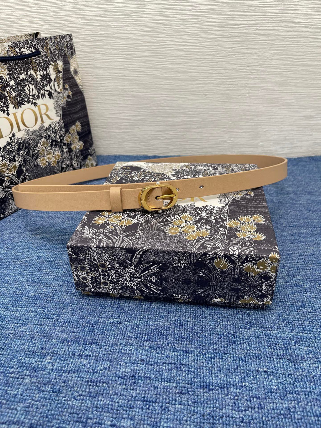 P1R55D204 Popular  High quality belt With full package