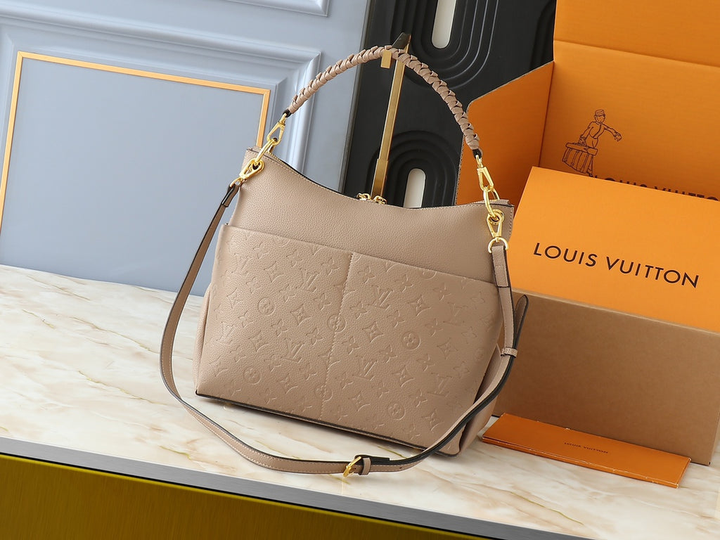 B1W35E115 Popular leather bag