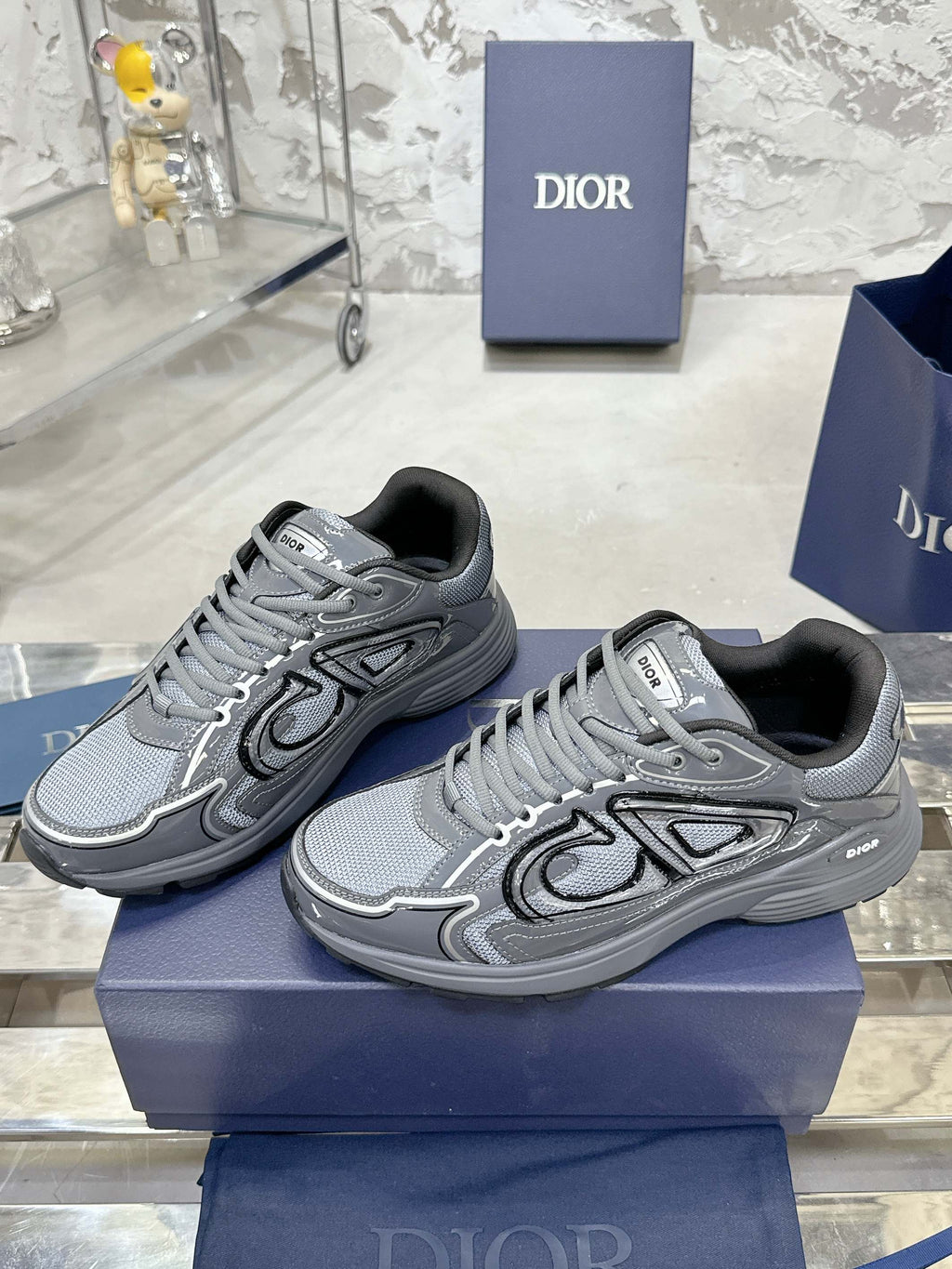 Z2R45D2 Popular high-quality shoes