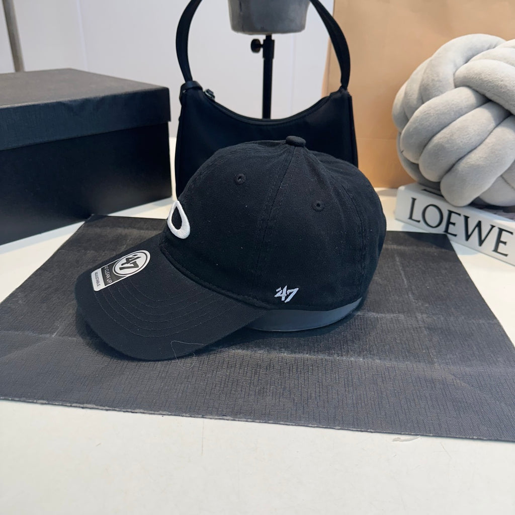 M1P45A579 Popular hats