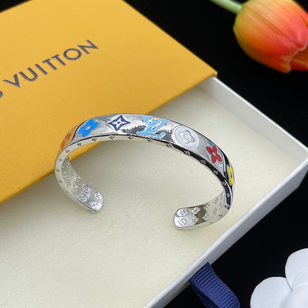 X1Z94E1054K  Popular Bracelets