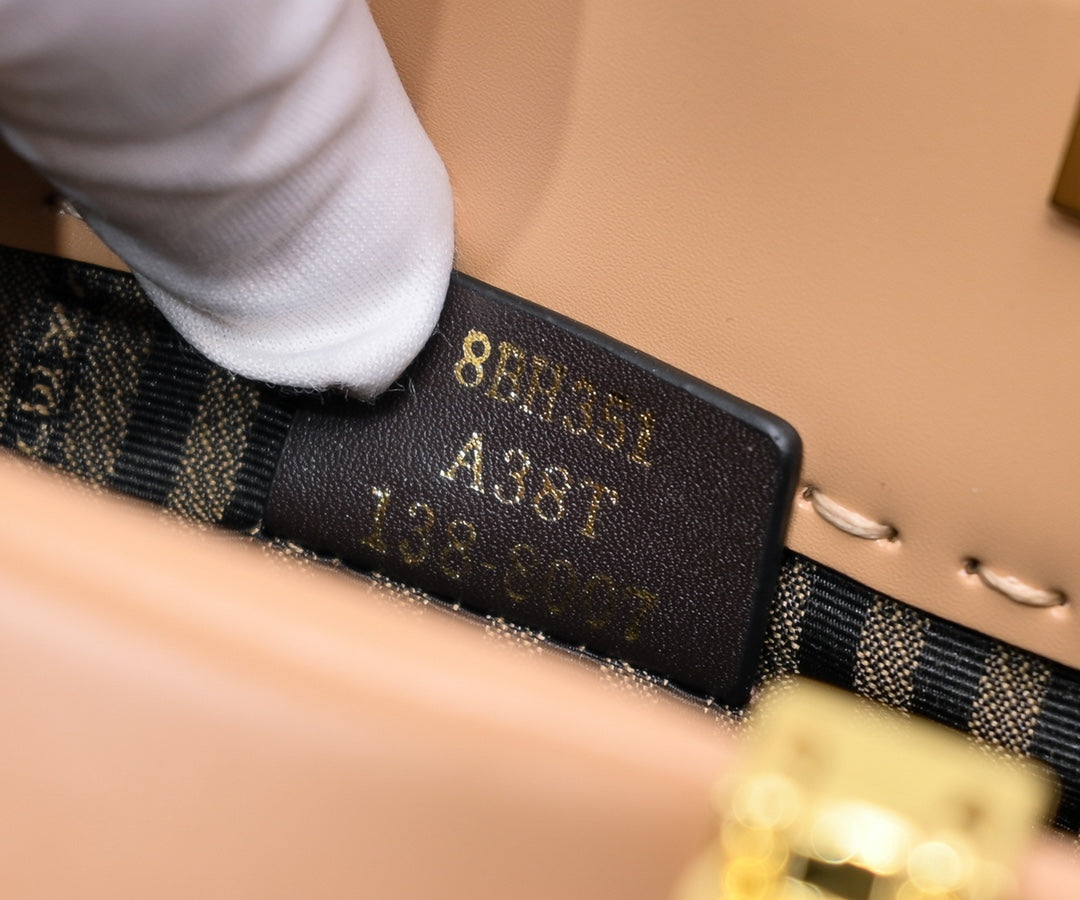 B12X44F288 Popular  leather bag 