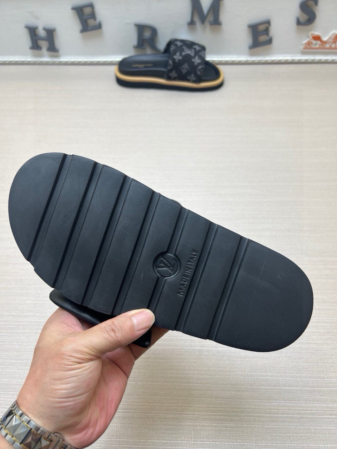 Z5QE7  Popular Slippers