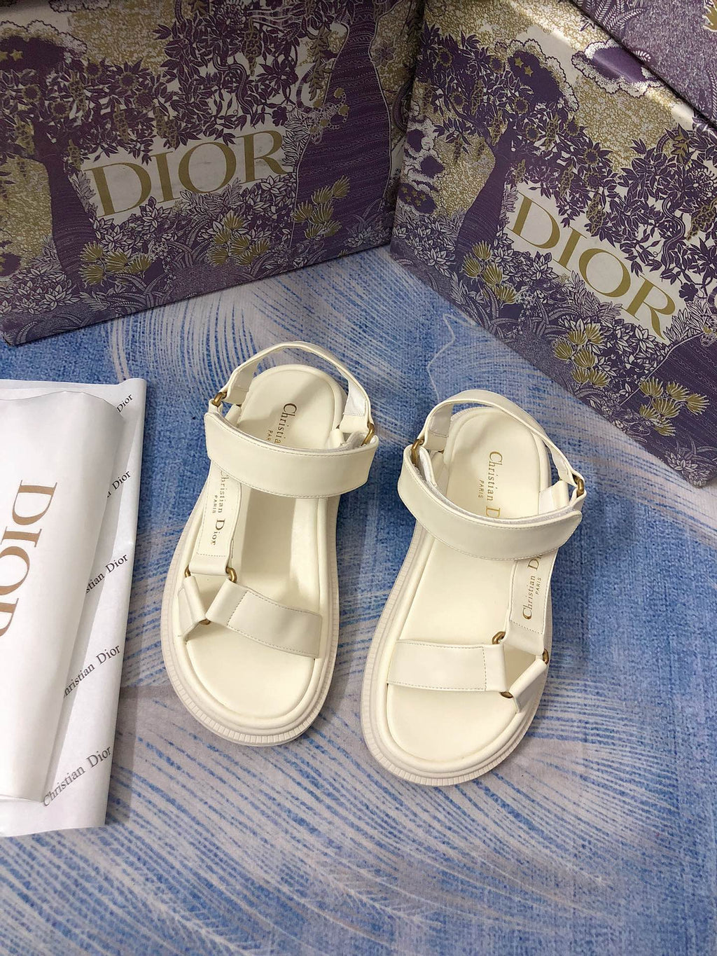 Z1ZD8 Popular sandals