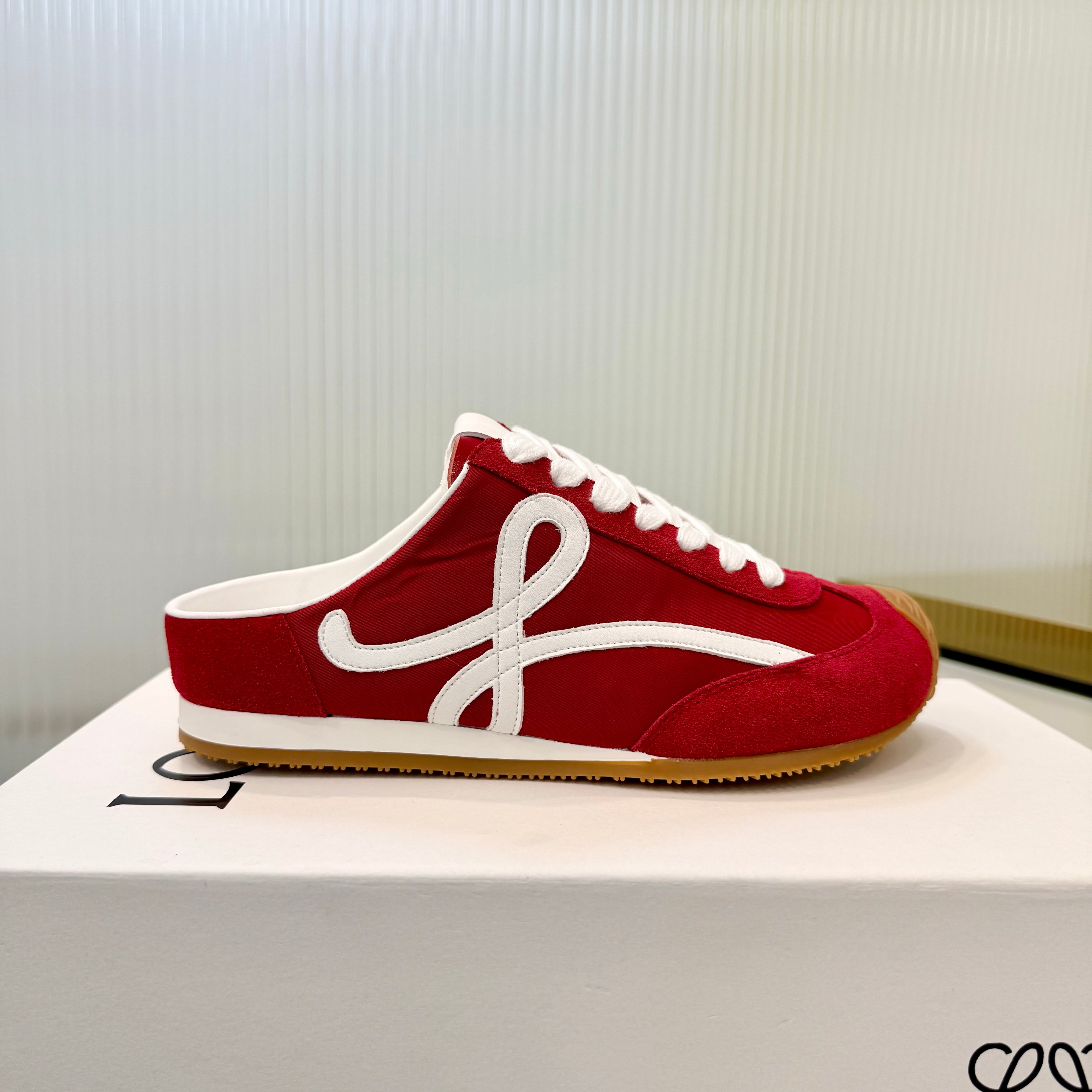 Z2R76A8 Popular high-quality shoes