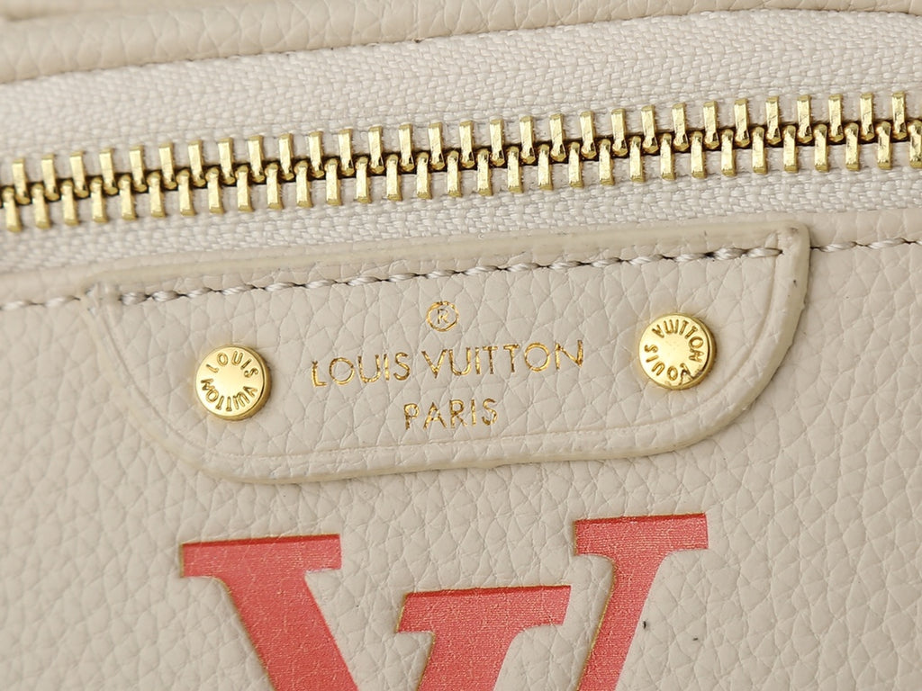 B1P46E70 Popular  bag