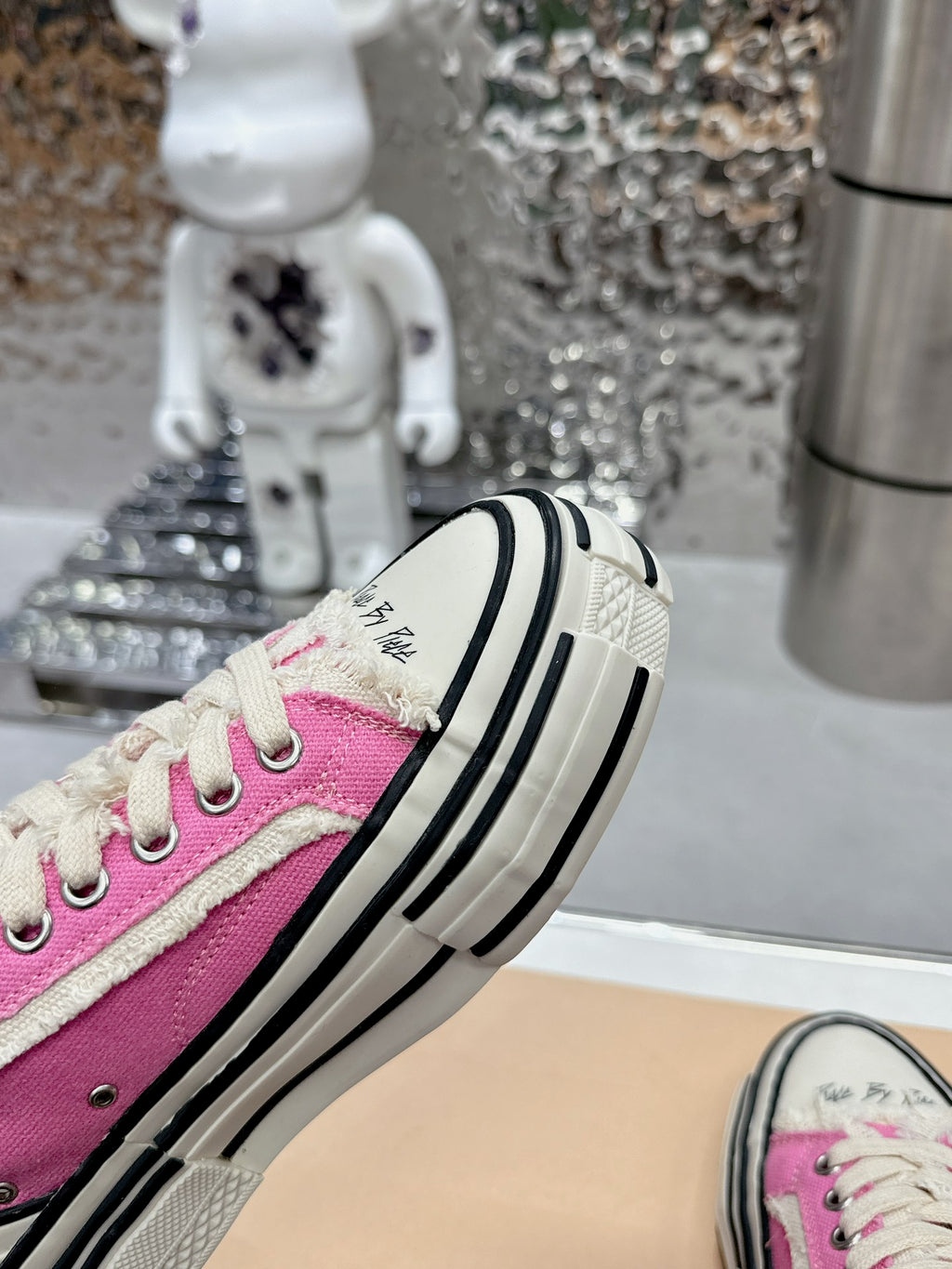 Z2Q105A249 Popular high-quality Shoes