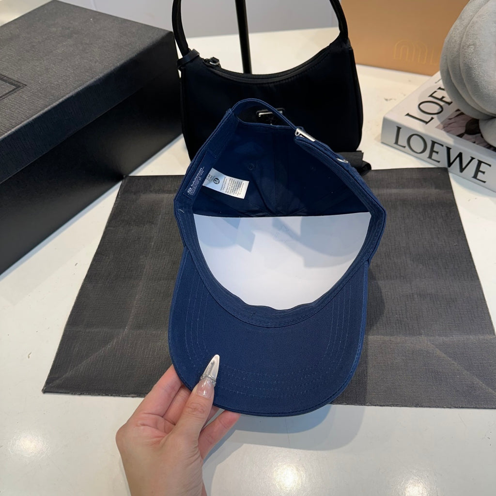 M1N65A4 Popular hats