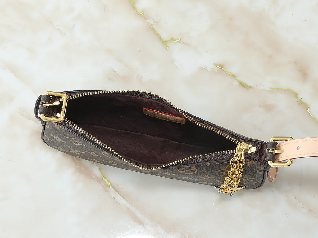 B1R15E23 Popular  leather bag