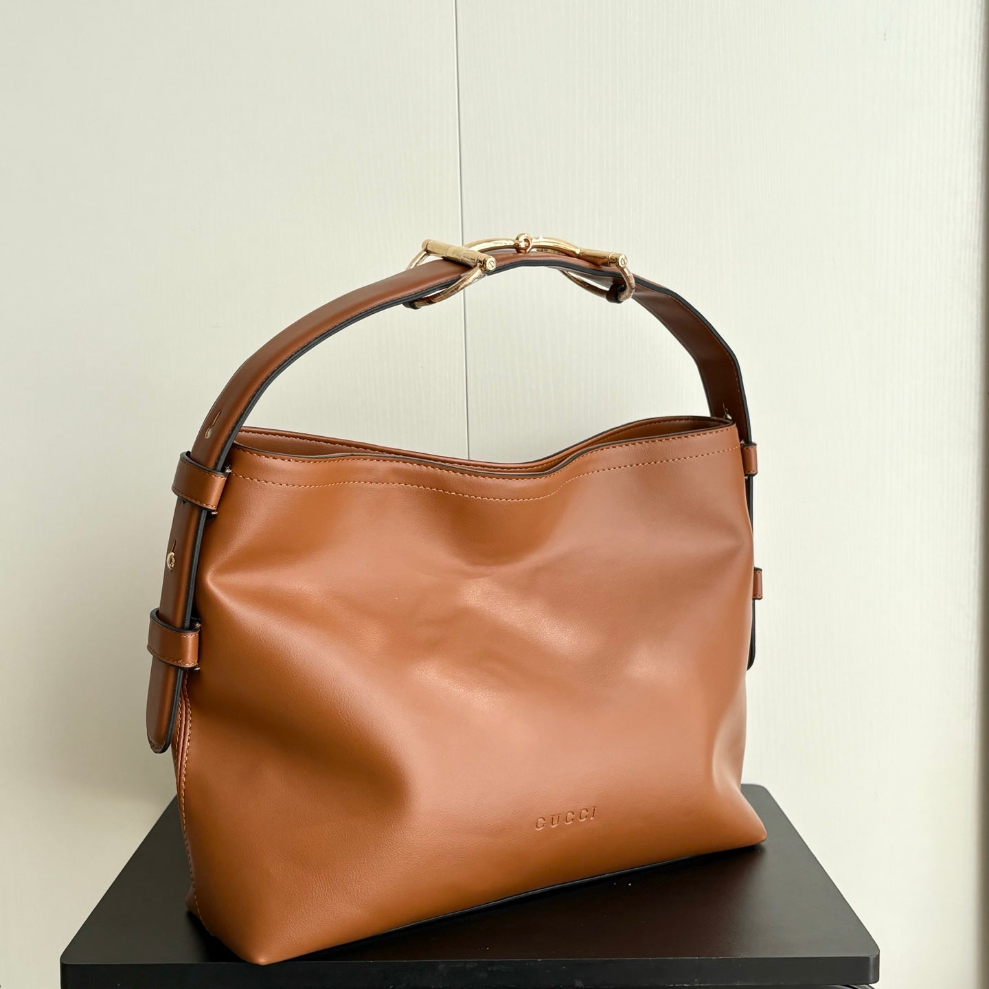 B1P36C56 Popular leather bag