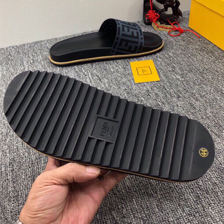 Z5F1 Popular Slippers