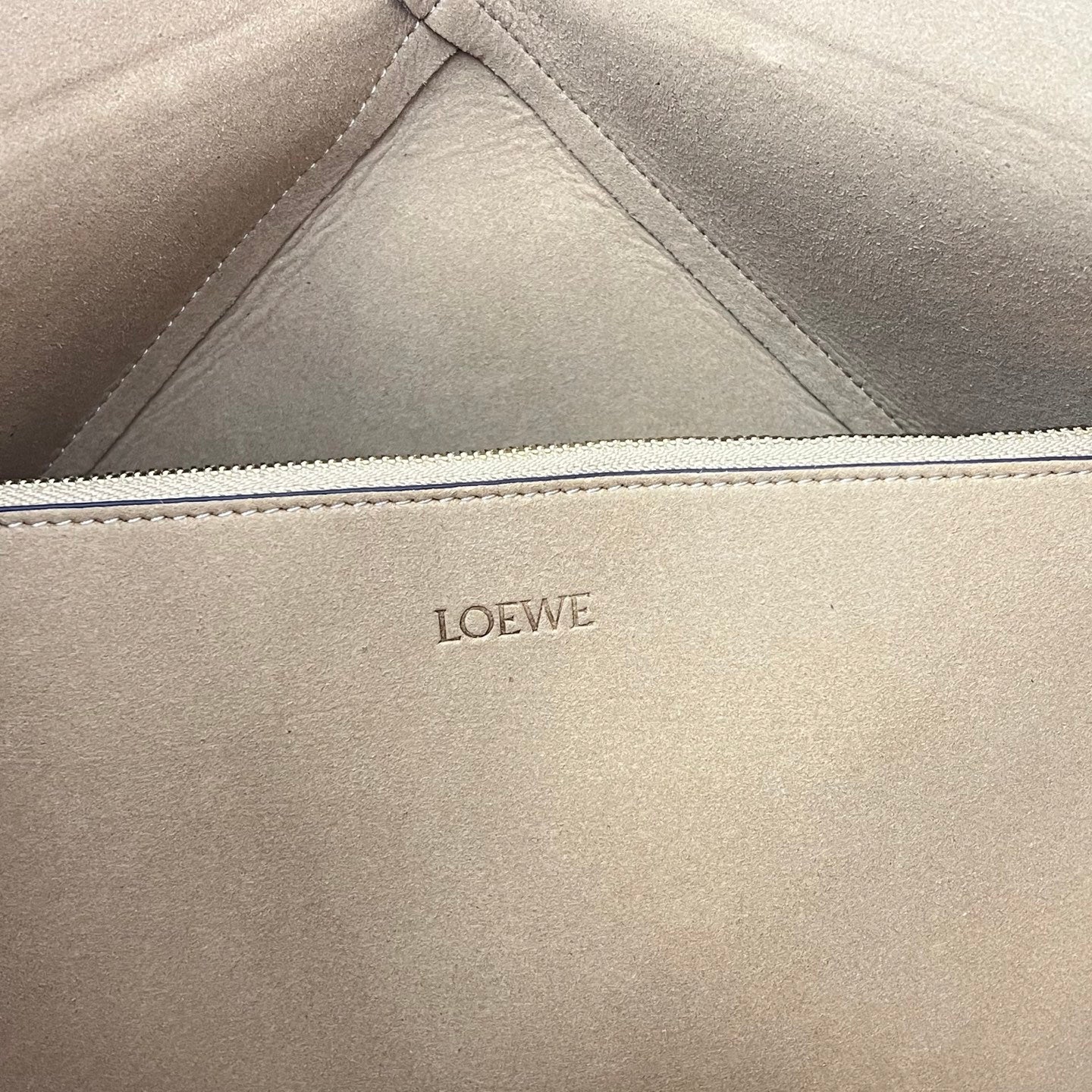 BB1R46A6 Popular leather bag