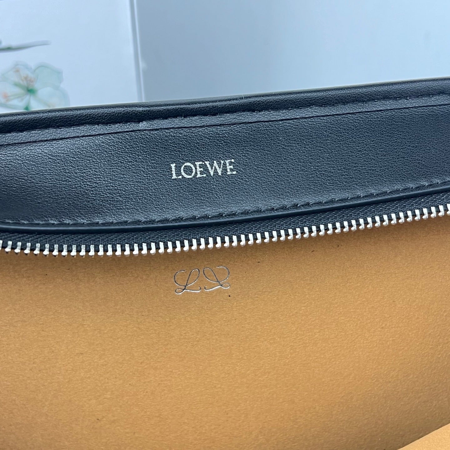 B1R46A4 Popular leather bag