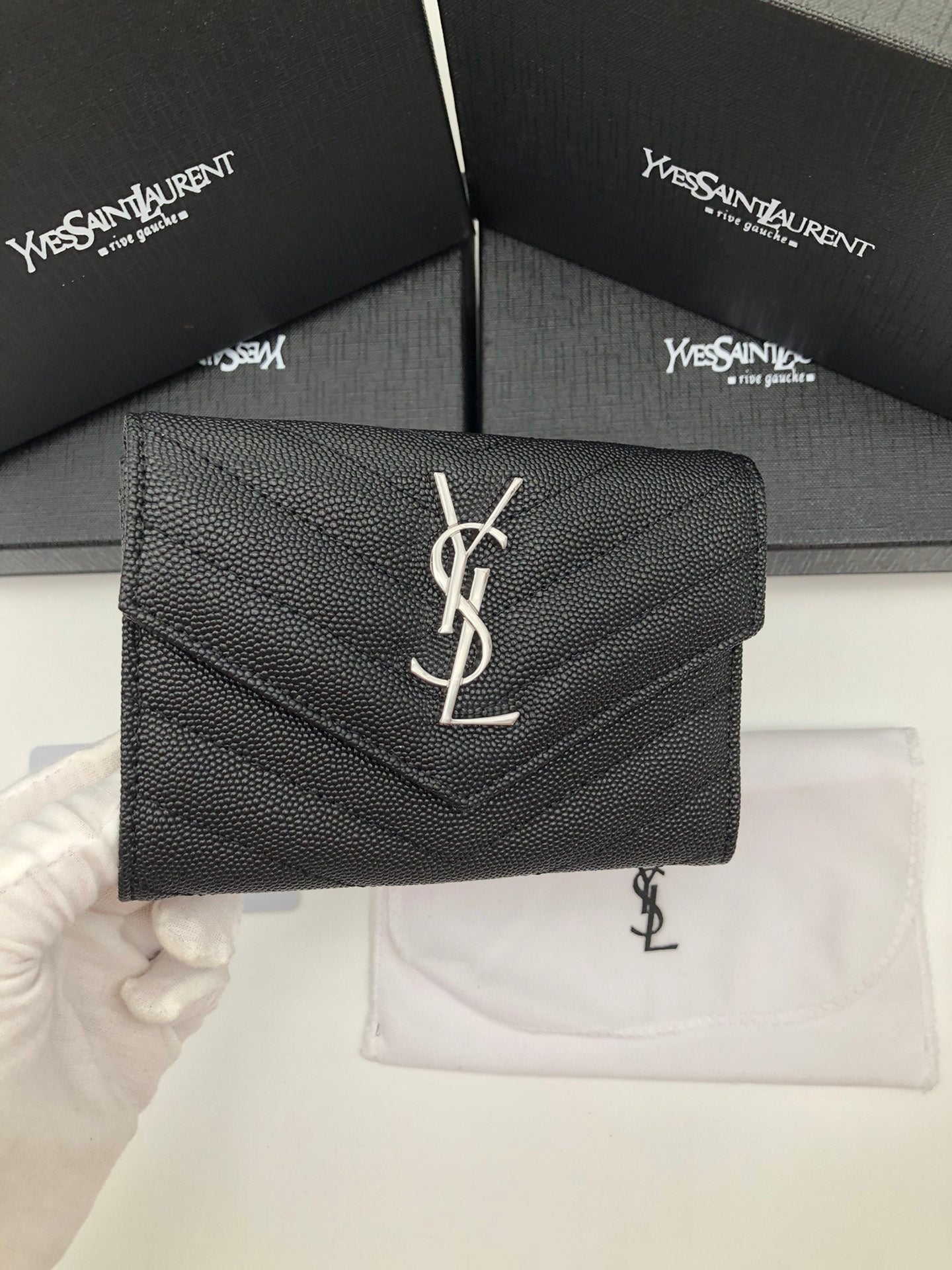 B1P36SL13 Popular card holder