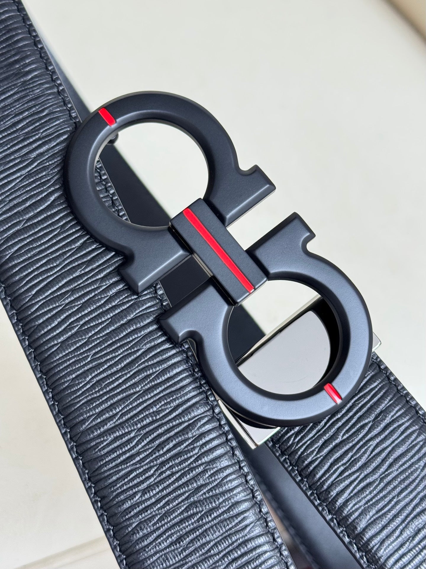 P1Q115A55 Popular High quality belt With full package