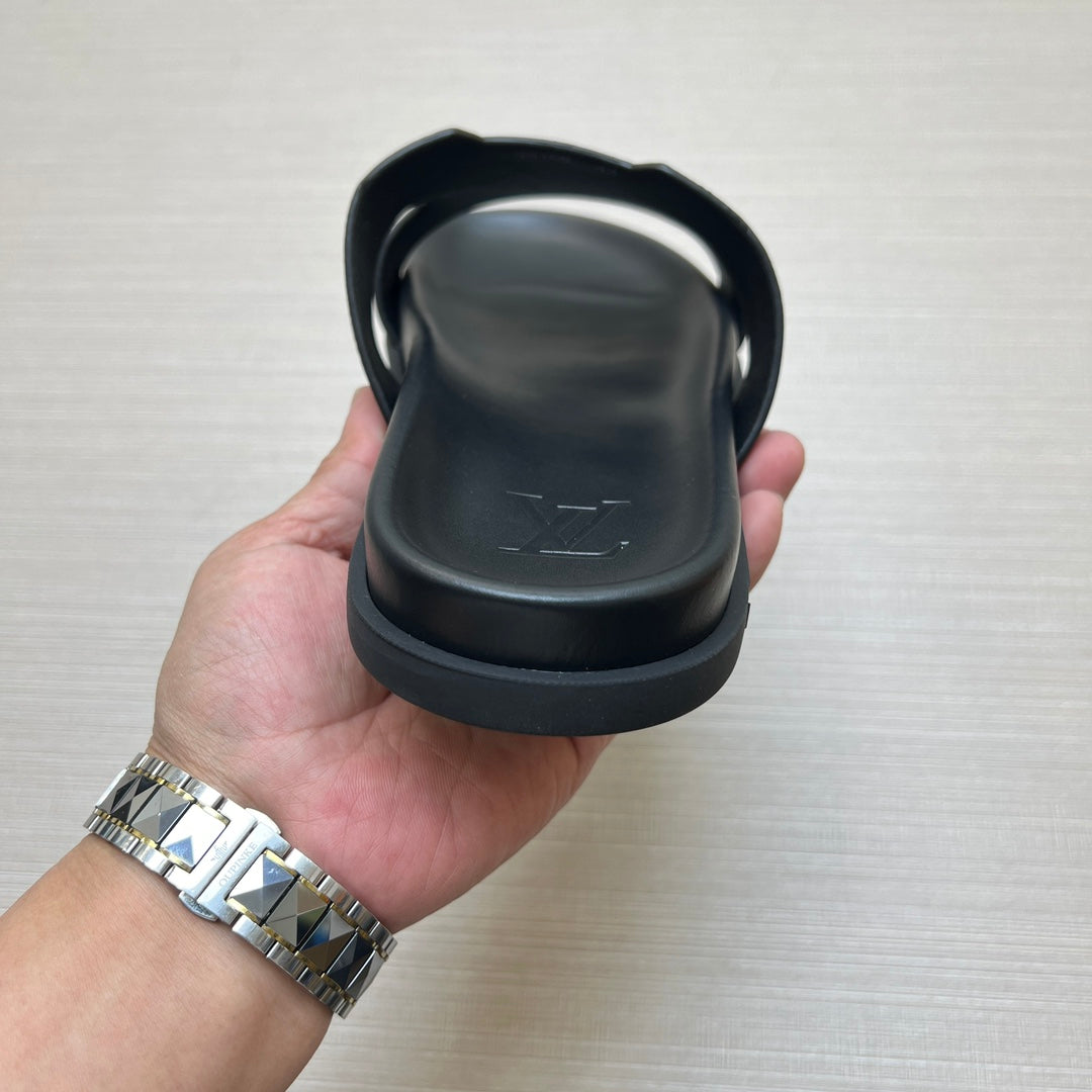 Z5ZE68 Popular slippers