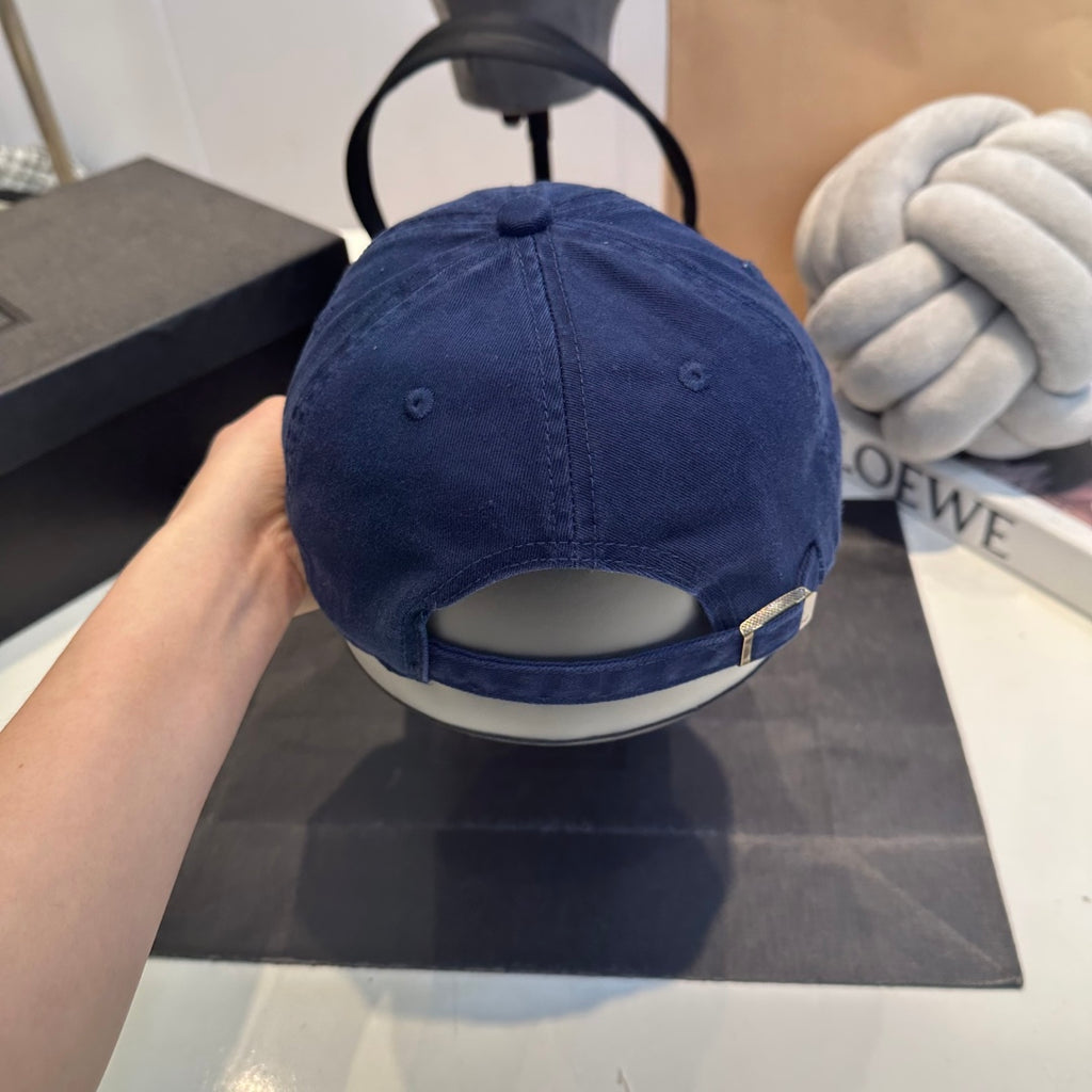 M1P45A579 Popular hats
