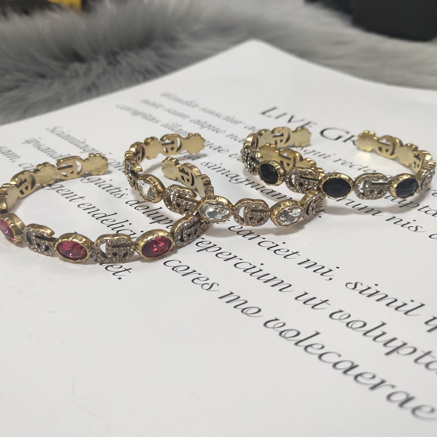 X1Q85B20K  Popular  Bracelets