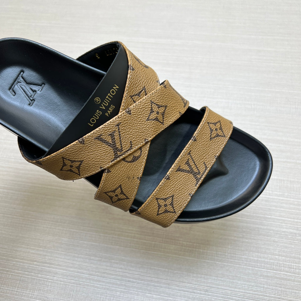 Z5ZE89 Popular slippers