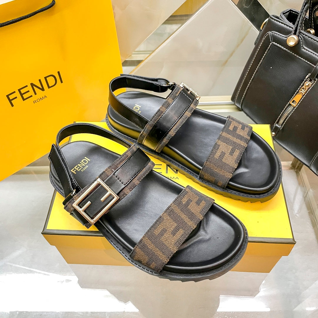 Z1Z54F71 Popular sandals