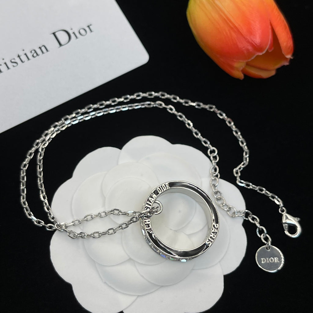 X1Z95D1060X Popular   Necklaces