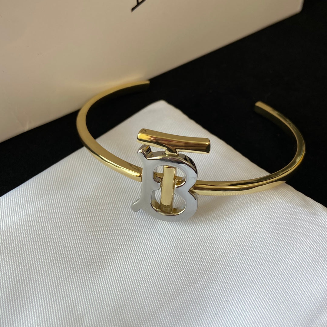 X1Z54A466X  Popular   Earrings Bracelets Necklaces